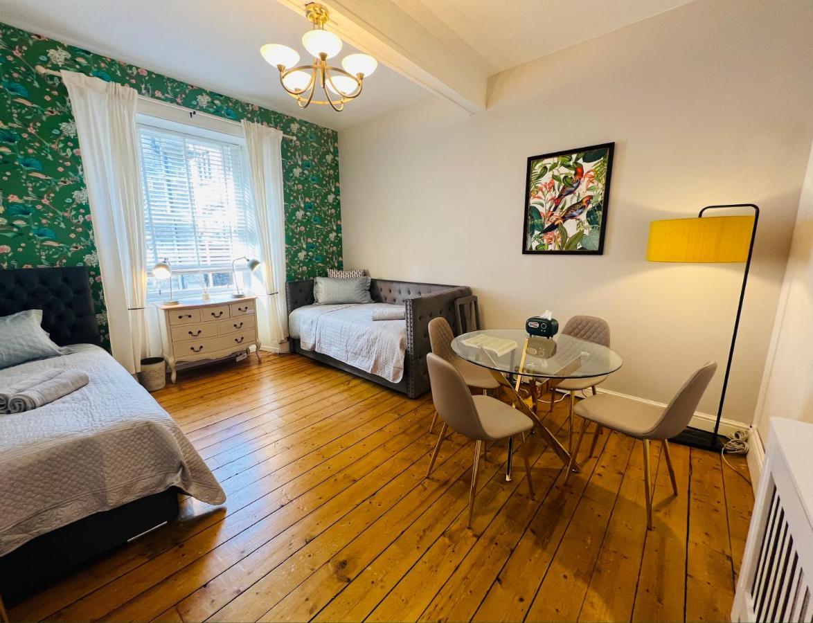 Old Town Centre Apartment 5 Mins To Edinburgh Castle المظهر الخارجي الصورة